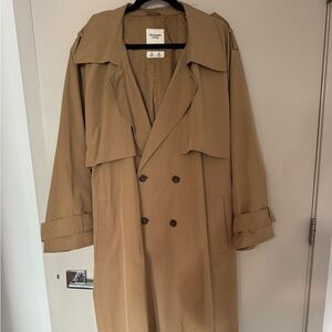 Abercrombie & Fitch Trench Coat